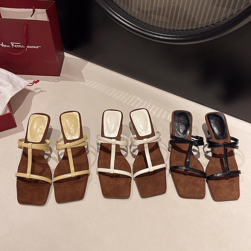 Slippers Female Summer Wear Cool Slippers Female Open Toe Heel Kitten High Heels Square Head Thin Strap Beautiful Word