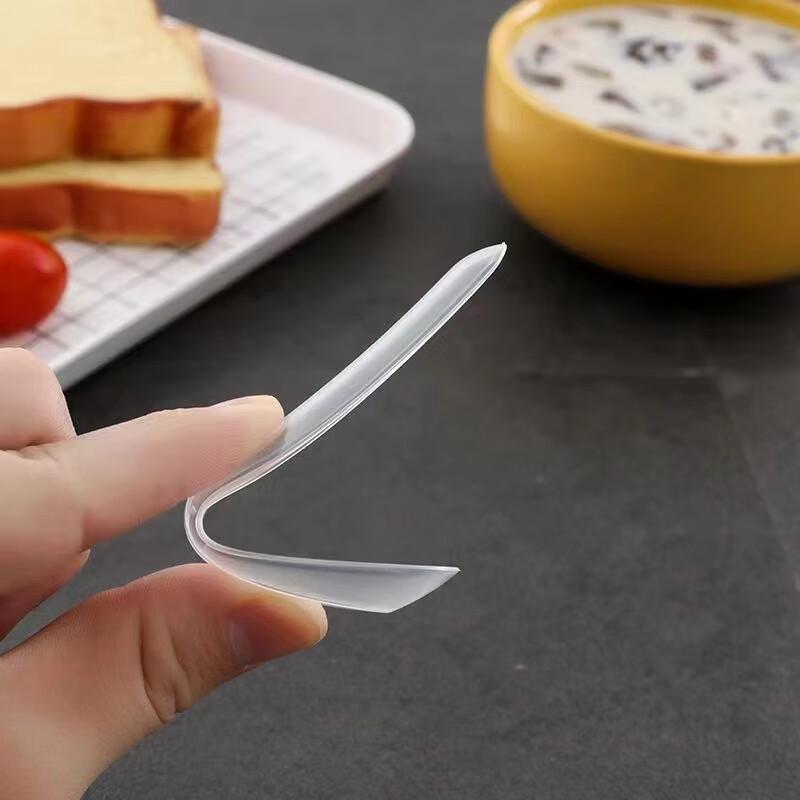 Disposable Plastic Spoons