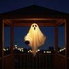Gruselige Spukhaus-Requisiten Halloween Hängender Geist mit LED-Lichtern, Gruseliges Weißes Gaze Leuchtendes Ornament, LED-Lichter Flexible Figuren für Außenbereich Garten