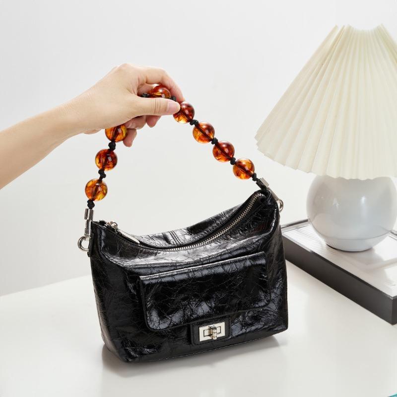 Bead Chain Crossbody Shoulder Bag Women's New Retro Oil Wax Leather Pleated Bag Hand Bag