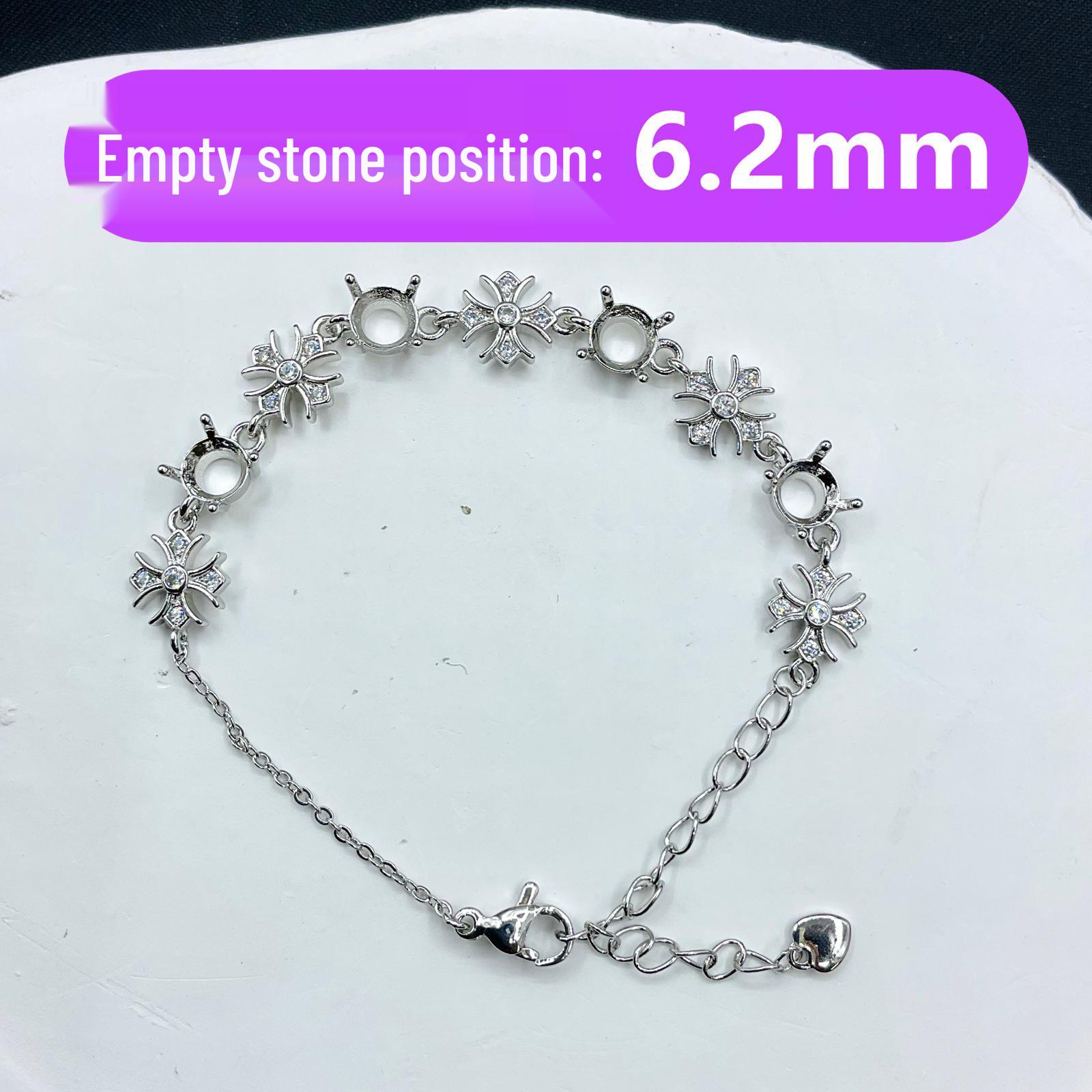 

Бриллиантовый браслет «Крест» 6,2 мм, паве - Персонализированный ювелирный аксессуар высокого класса