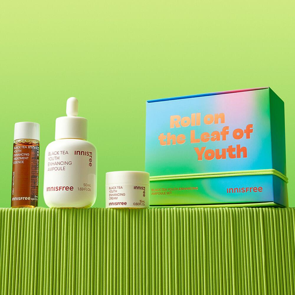 INNISFREE Black Tea Youth Enhancing Ampoule Holiday Set