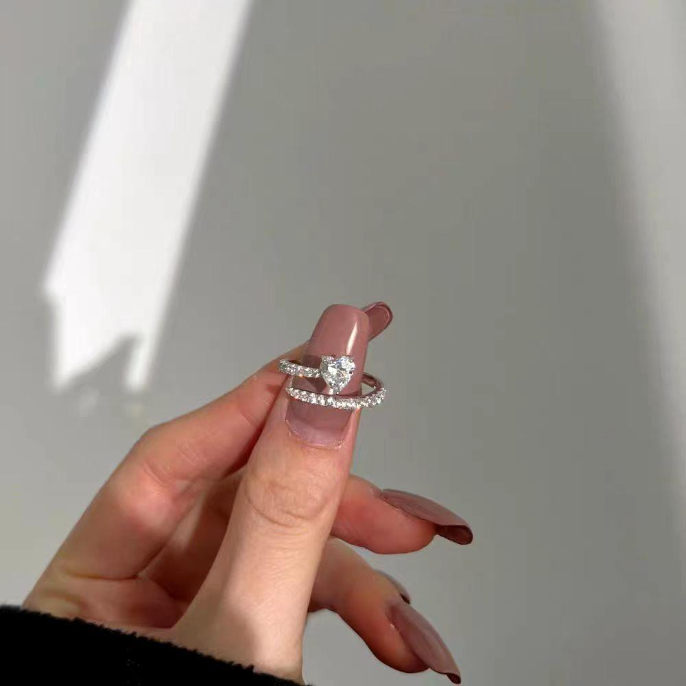 Silve Gorgeous Shiny Stone Heart Zircom Ring For Women Engagement Wedding High Quality Fine Jewelry