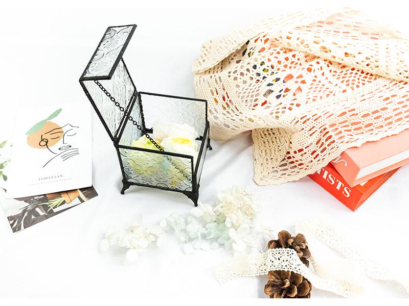 Retro Glass Jewelry Box for Rings, Earrings, and Wedding Decor