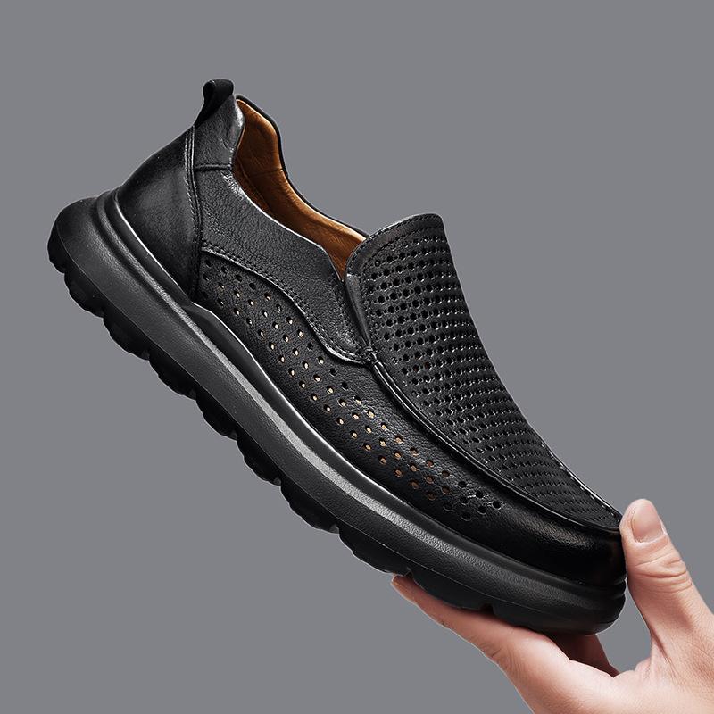 Summer Punched, Breathable and Non-smelly Feet Casual Leather Shoes Plain Black Leather Sandals