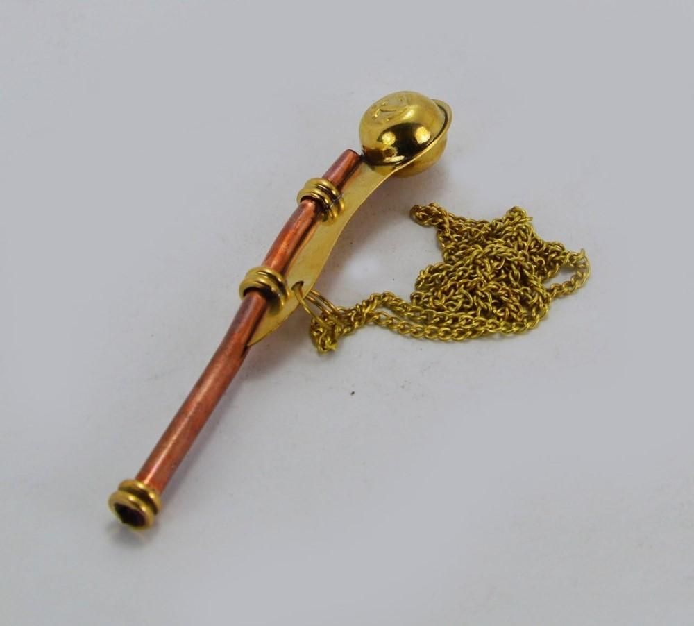 

Боцманская дудка Боцманская дудка с шейной цепочкой Морской предмет с латунной отделкой M аэро