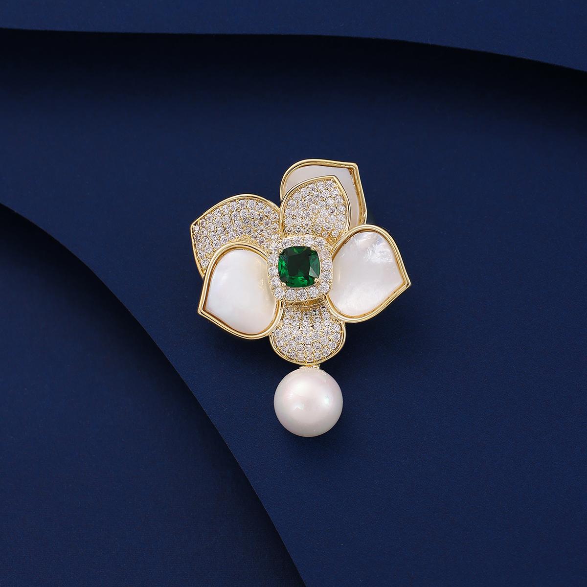 

New Artificial Pearl Inlaid Women s Luxurious Brooch Flower Copper Micro Inlaid Clothing Accessories Pins Holiday Gifts