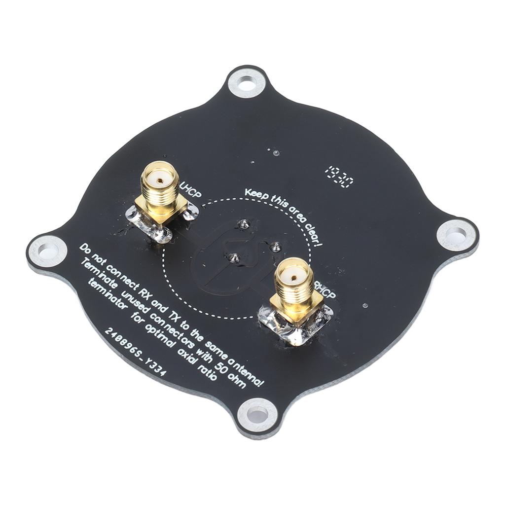 Triple Feed Patch Antenna 5.8GHz Directional Circularly Polarized Antennas for Drones