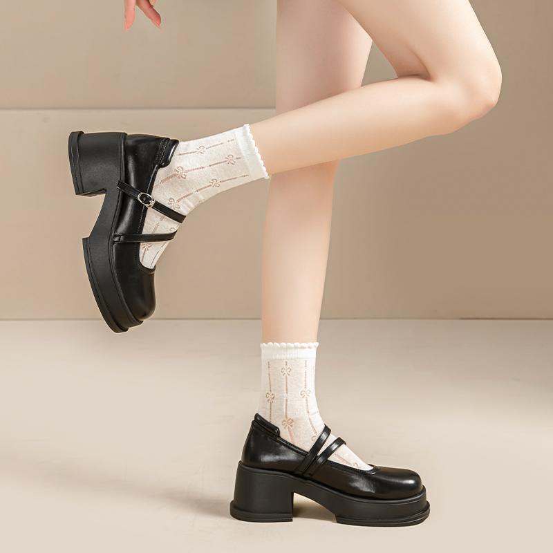 Warrior British Style Small Leather Shoes Fashion Trend Comfortable Breathable Simple Casual Square Heel Mary Jane Shoes 7Cm WXP(WZ)-228301