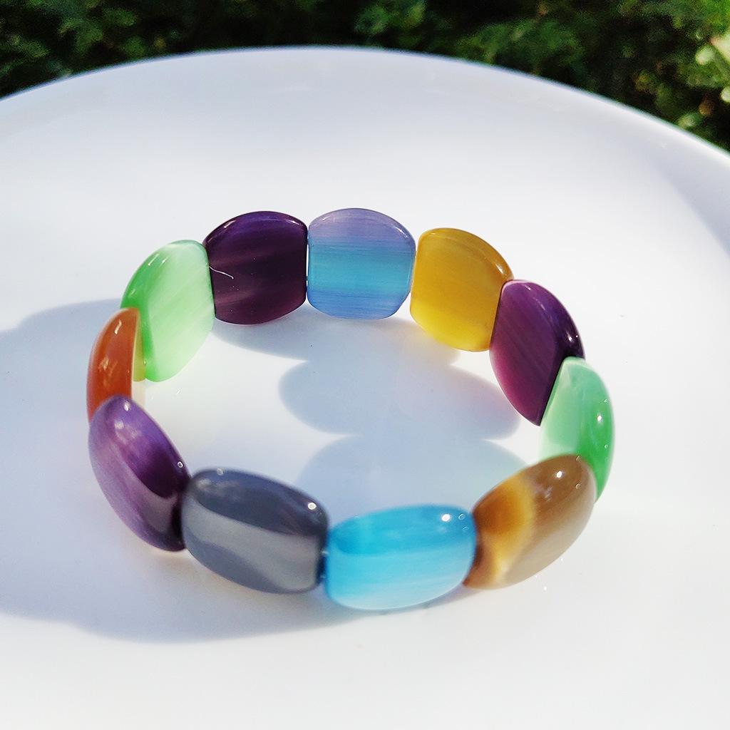 Trendy Women's Seven-Color Cat's Eye Bracelet Watch with Inlaid Diamonds