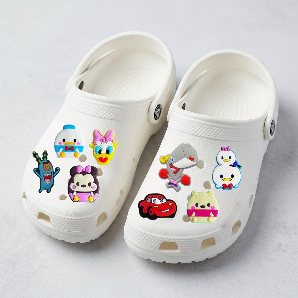 

Набор джибитсов для кроксов (Crocs) «Мультяшный микс» — Аксессуары Молния МакВин, Винни Пух, Планктон, 8 шт. різнокольоровий