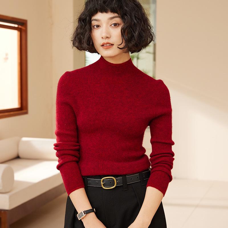 Premium Autumn/Winter Cashmere Knit Top: Soft, Smooth, Half-High Collar Sweater