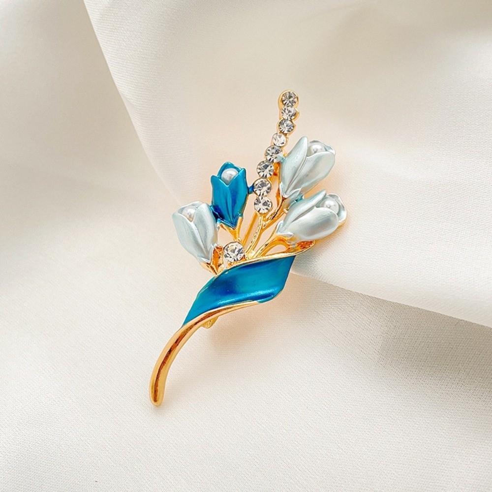Elegant Temperament Flower Brooch Exquisite Design Luxury Jewelry Fashionable Collar Buckle Flower Pin Beautiful Accessories