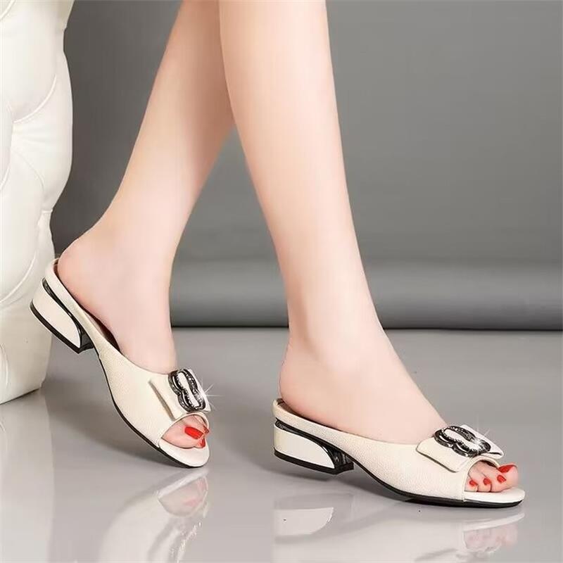2025 New Cool Slippers Women's Summer Flat Bottom Wear Soft Leather Medium Heel Thick Heel Bow Fish Mouth Fashion Low Heel Sandals
