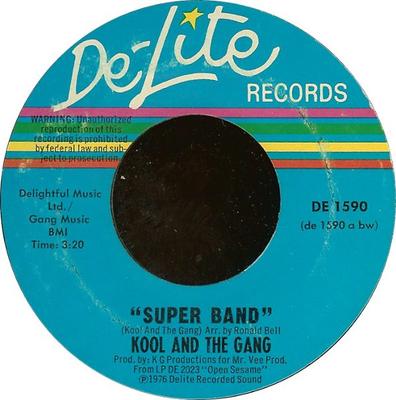 7-tums Skiva KOOL & THE GANG - Super Band / Sunshine DE1590 De-lite Records 1976 US Soul/Funk Begagnad