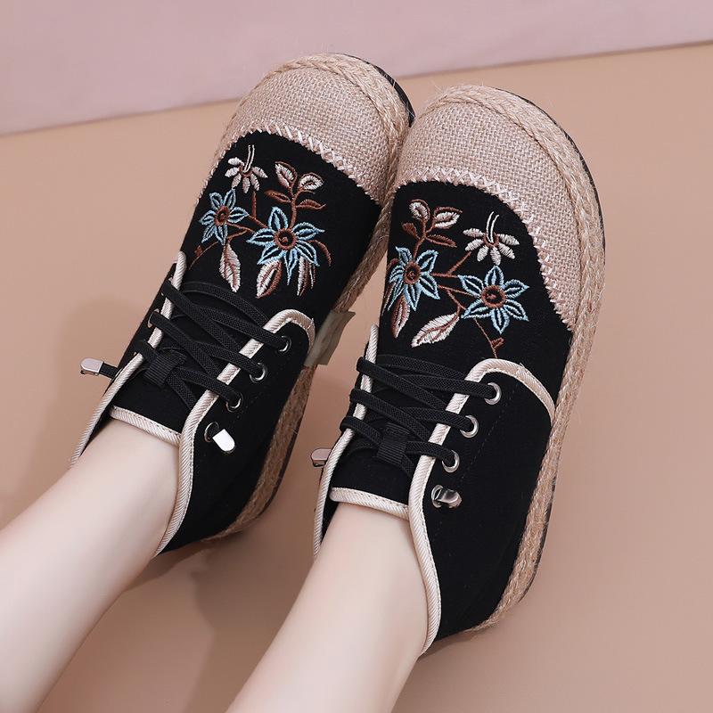 Autumn and winter old Beijing cloth shoes ethnic style embroidered shoes comfortable linen retro fashion high-top boots casual big head shoes