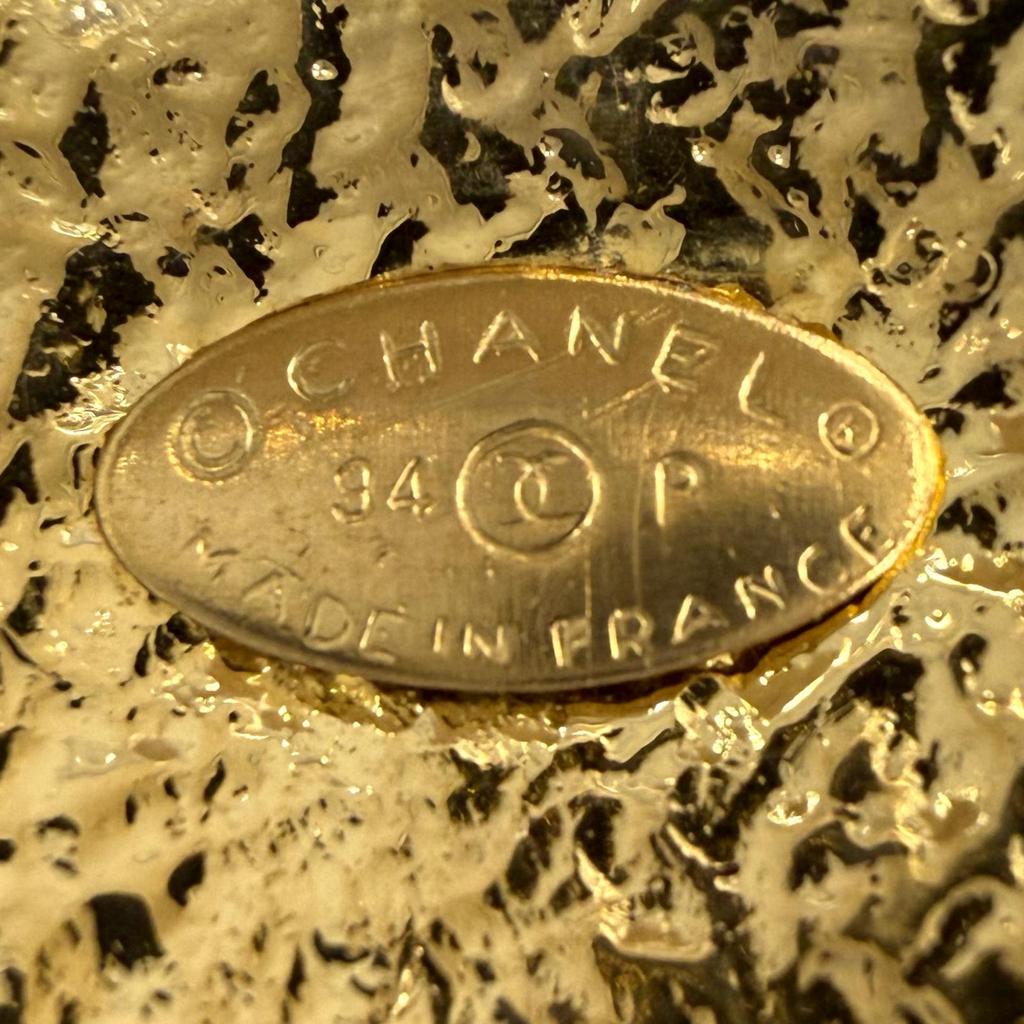 Excellent CHANEL Necklace 1994 gold Women 94P Used