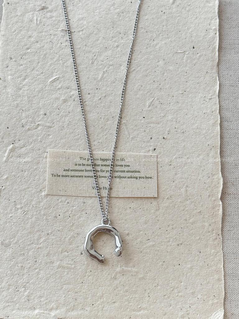 Koreanische Silber Geometrischer Anhänger Lange Halskette - Vielseitige Alltags-Pulloverkette für Frauen