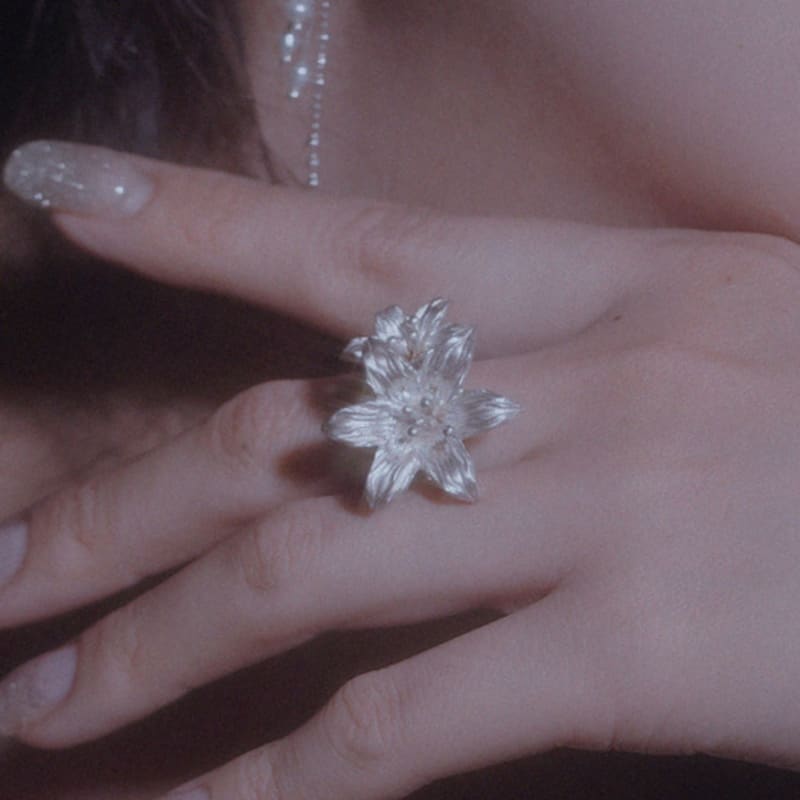 tomorrowobject 23FW. lily. ring 02