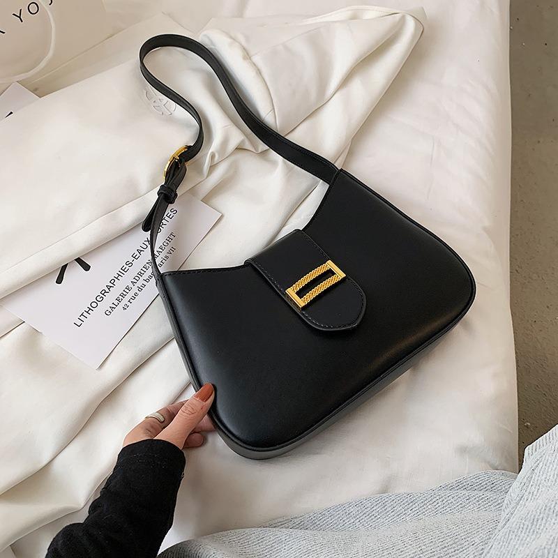 Bag women's new niche design light luxury texture fashion summer baguette bag large capacity shoulder armpit bag
