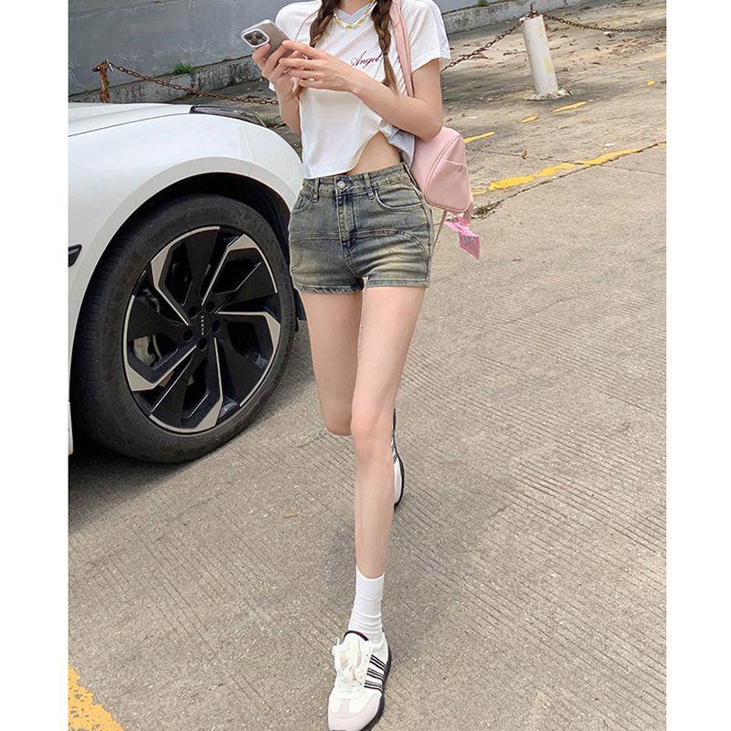 Women's Trendy Denim Hot Pants - Tight Hip-Wrapping, Casual Straight-Leg Shorts for Spring & Summer.