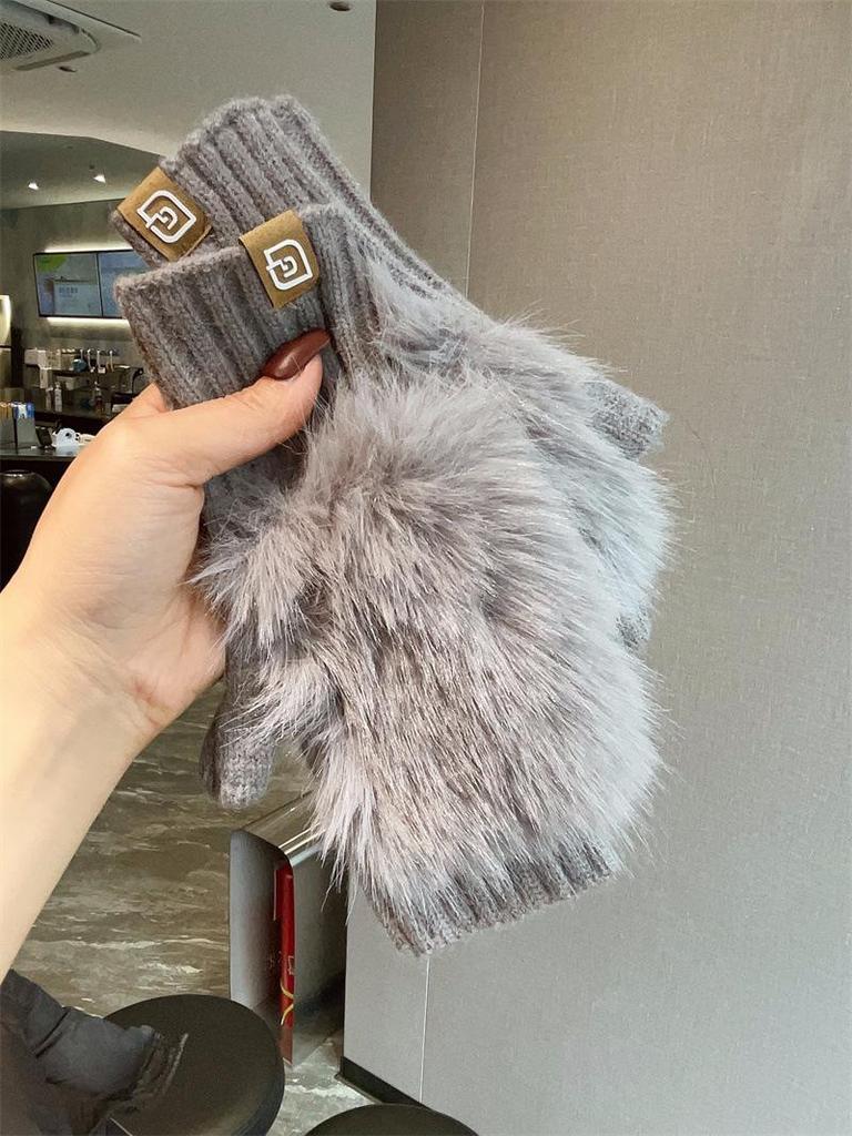Leopard Print Plush Half-Finger Suede Gloves - Warm, Cute Winter Style for Students