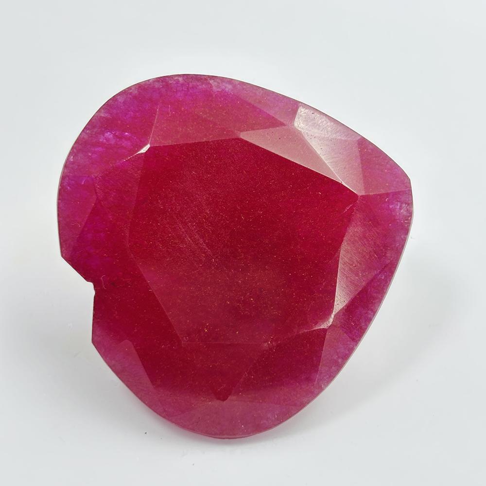 Natural Red Ruby   Heart Cut 190 Ct Burmese Gemstone For Ruby Lover's