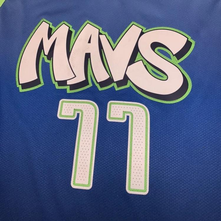 Nike 2019/20 Dallas Mavericks City Edition Color Block Letter Number Print V-Neck Pullover Basketball Jersey Men Jersey Blue AV4569-462