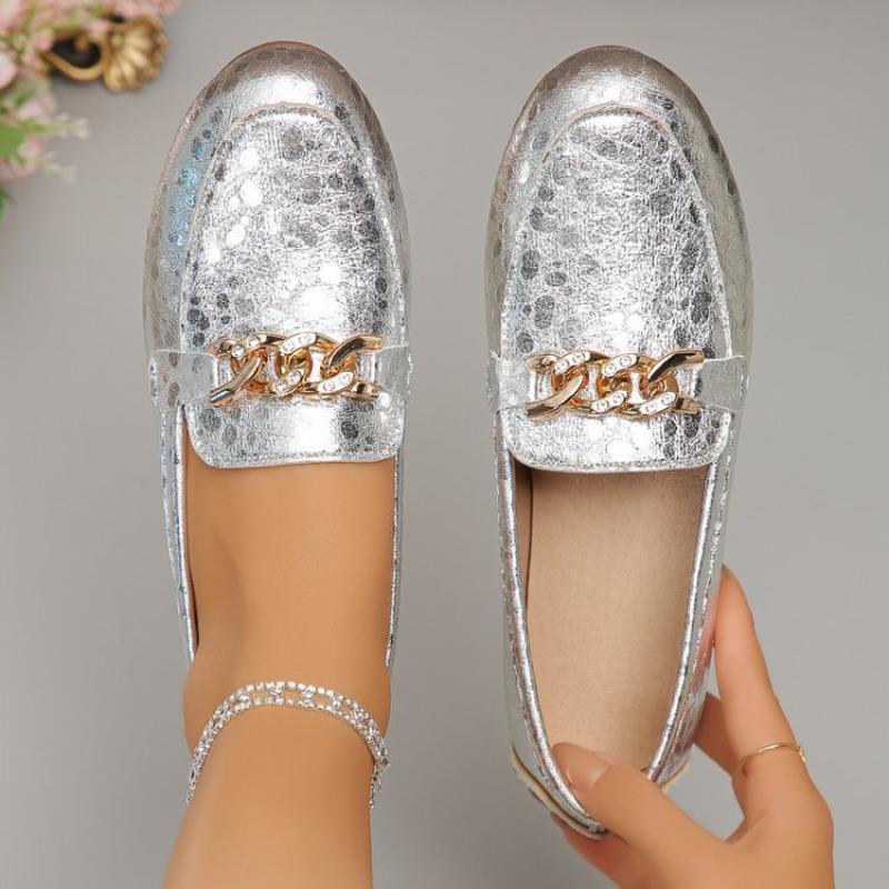 Large Size Doudou Shoes Women's Spring and Autumn New Round Head Metal Buckle Shallow Mouth Comfortable Flat Bottom Women's Casual Shoes