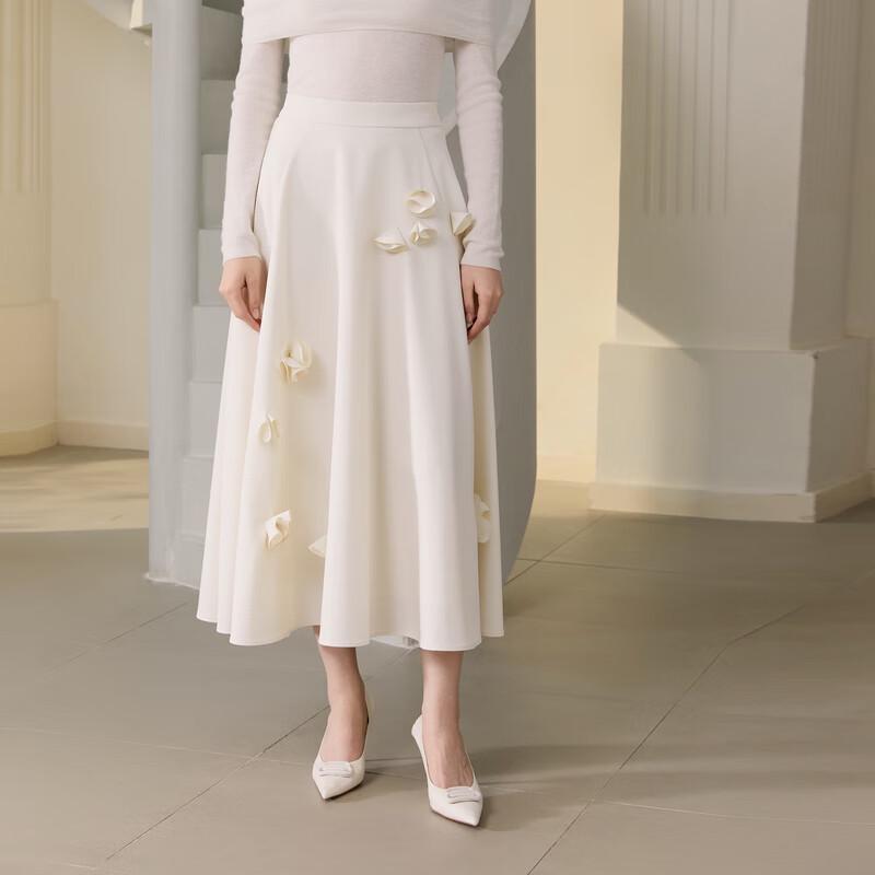 

ELLASSAY Elegant Embroidered A-line Floral Midi Skirt M