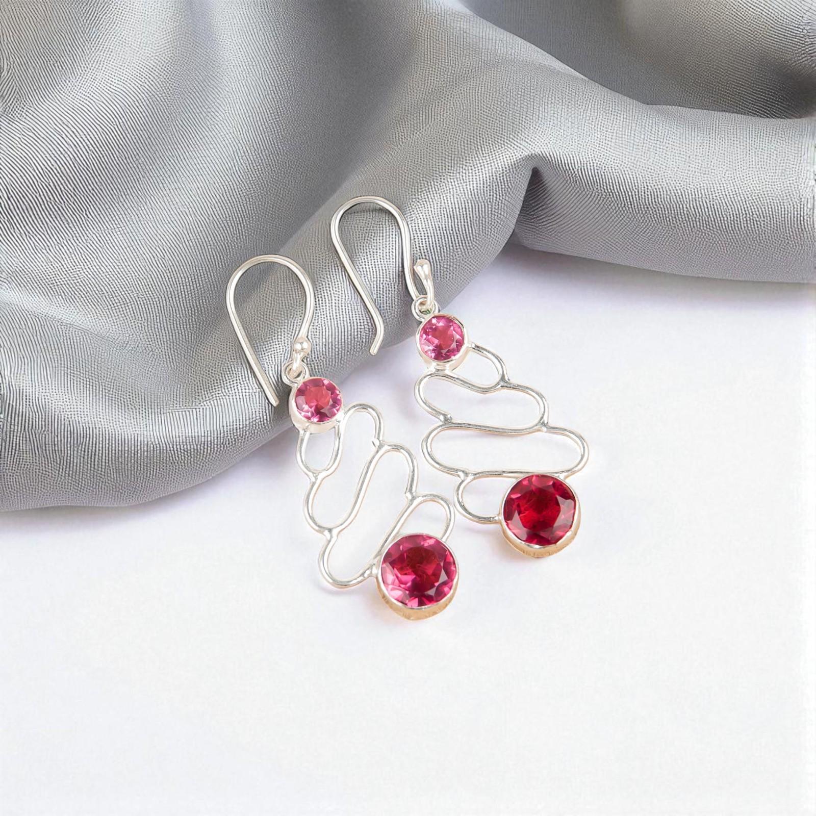 

Драгоценный камень Розовый Турмалин Ювелирные изделия из стерлингового серебра 925 ручной работы Серьги-крючки 2,13 EE-84-13