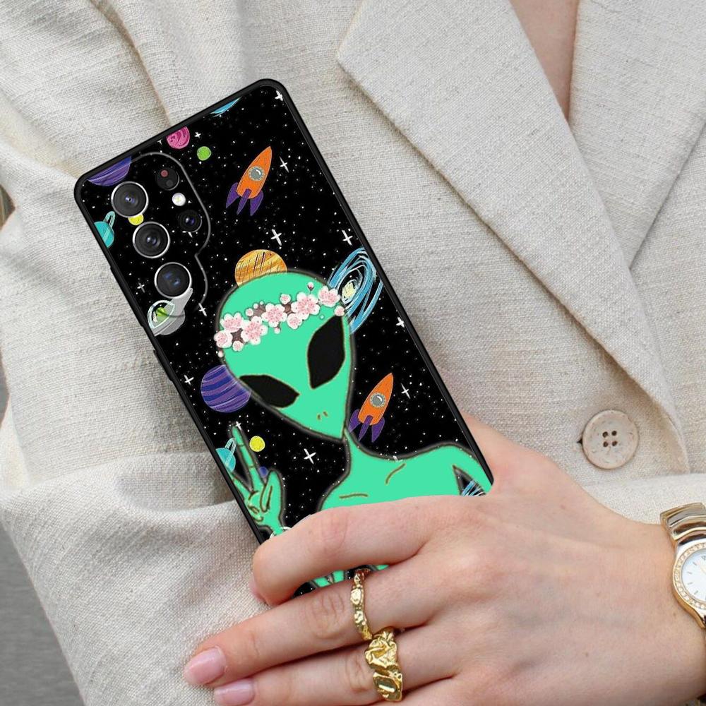 Aesthetics Cartoon Alien Space Funda Cell Phone Case for Samsung Galaxy S26 Ultra S25 S24 S23 S22 S21 S20 Note10 Cover