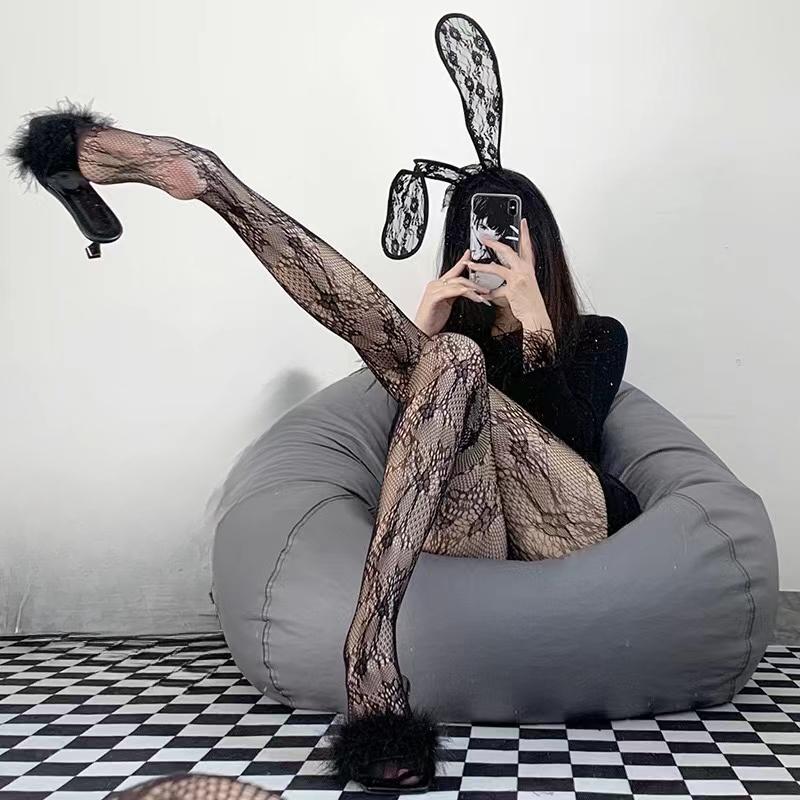 Sexy Lace Mesh Stockings Bottomed Pantyhose Classic Lolita Hollowed Fishnet Women's Netting Gothic Punk Retro Spider Web Tights
