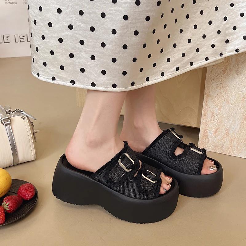 Fashion Platform Slippers Women Summer New Versatile Metal Buckle One Word Buckle Strap Casual Outside Wear Retro Fashion Cool Mopping