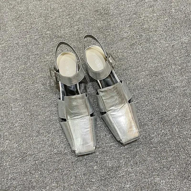 Fashion Summer Silver Leather Broad Band Hollow Out Women Sandals Pumps Luxury Design Cover Toe Buckle Strap Gladiator Roman Shoe
