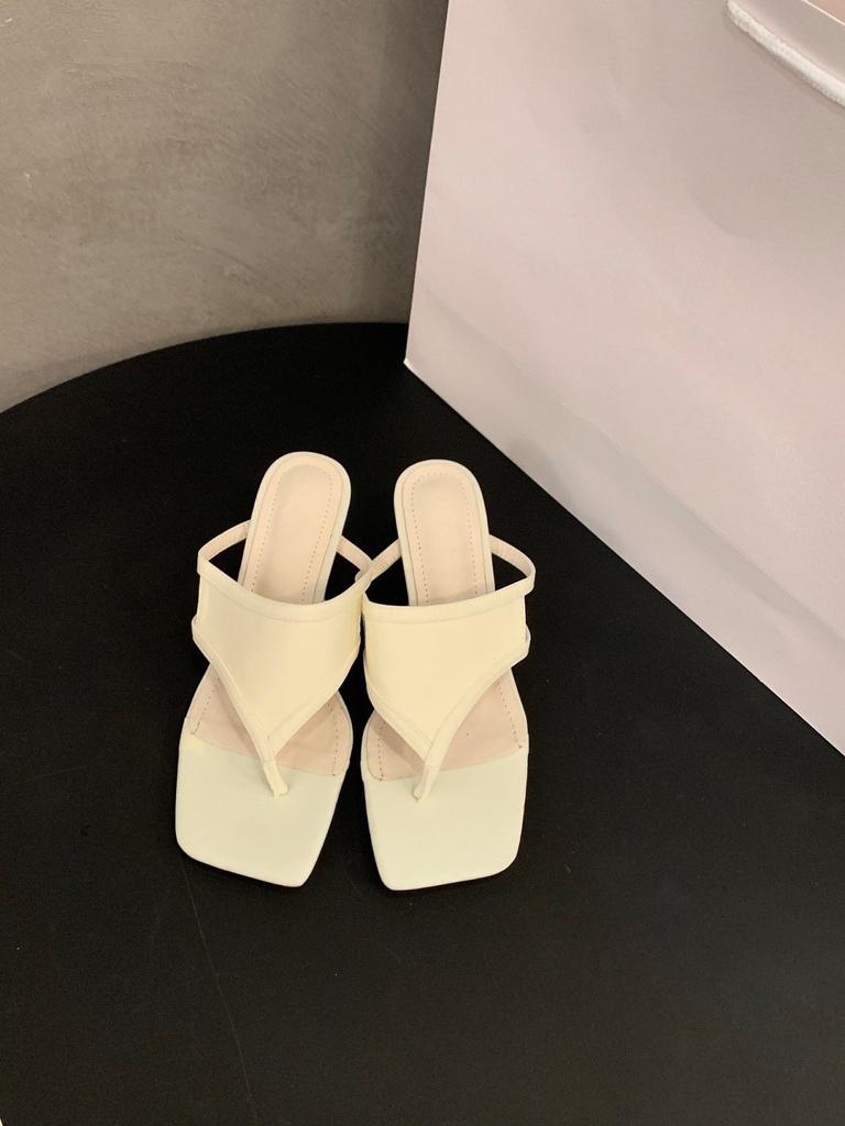 French Pinch Flip-flops Shoes Women's Shoes Summer Wear 2025 New Internet Celebrity Temperament Sandals High Heels Sandals