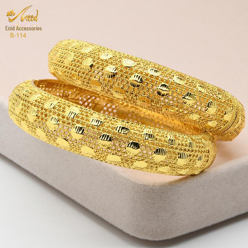 Alloy Spring Indian Gold-Plated Hollow Jewelry Set: Women's Bracelet Ring Bridal Accessories