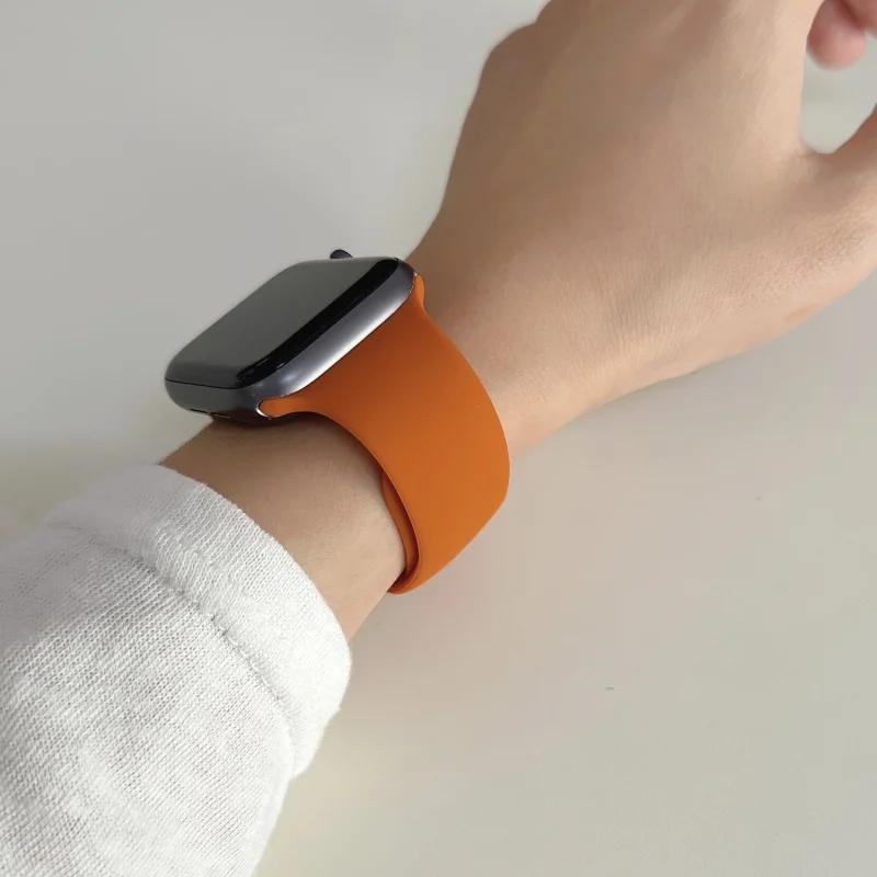 Straps For Watch 10 46 Mm 49mm 44 Mm 45mm 40mm 42mm 41mm 38mm Sport Bracelet iWatch Series 9 8 7 SE Ultra 2 Silicone Band