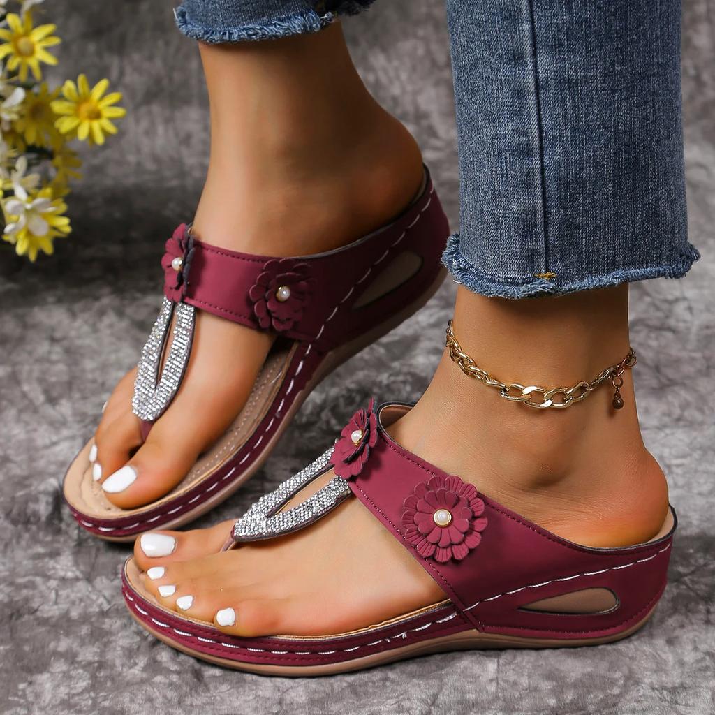 Flip Flops Women Slippers Summer Shoes Women Designer Sandals Wedges Slippers Ladies Shoes Outdoor Beach Slippers Zapatos Mujer