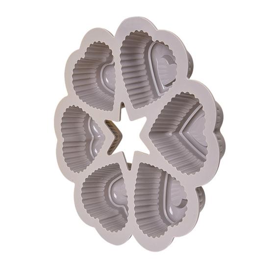 Heart Shape Silicone Cake Mold 6-Cup Non-Stick Baking Pan Soft Heat-resistant Chocolate Mold Reusable Easy Release Cake Mold for Home Kitchen DIY
