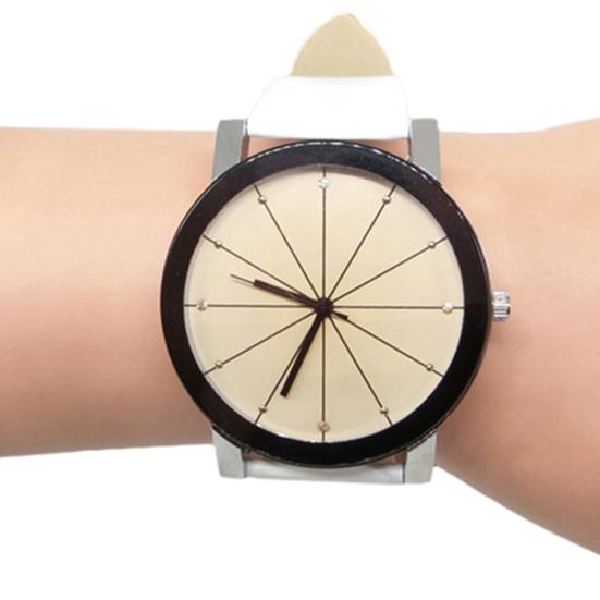 Watch Easy To Read Round Dial Alloy Case Couple Quartz Wristwatch for Festival Gift