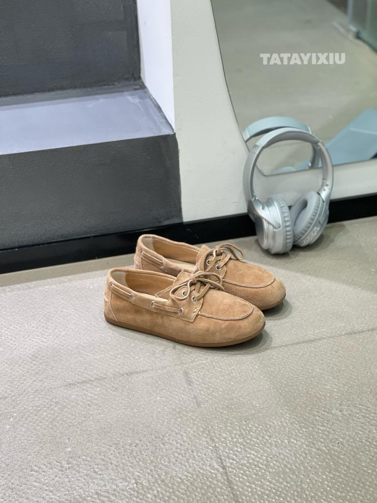 French retro leather soft-soled Doudou shoes 2025 spring and autumn new round head lace-up versatile casual loafers grandma shoes