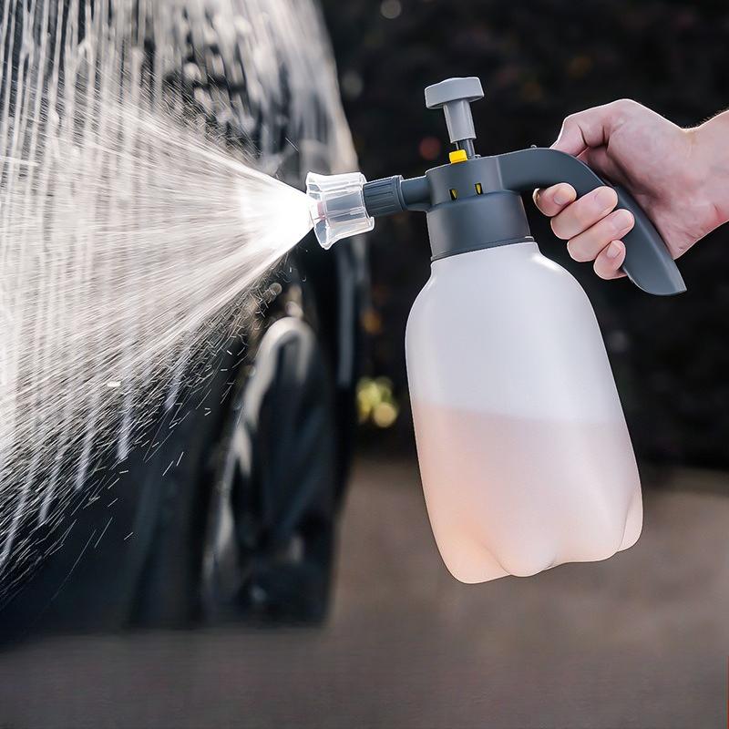2L Large Capacity Foam Sprayer - Thickened High Pressure Spray Bottle for Car Wash, Cleaning, and Garden Watering