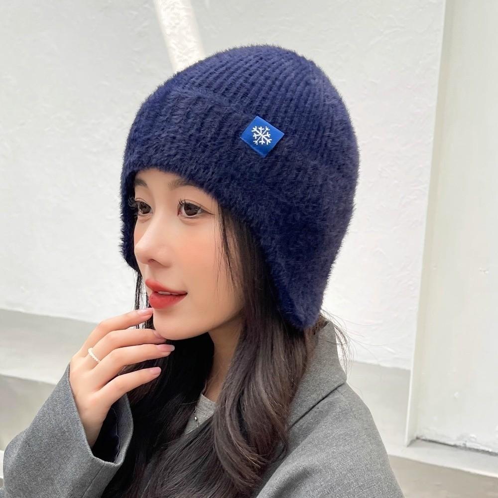 Fashion Warm Windproof Earflap Winter Hat Knitted Winter Knitted Beanie Soft Material Knit Ski Hat Winter Season