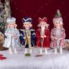 Weihnachtspuppen-Ornament im europäischen Palaststil
