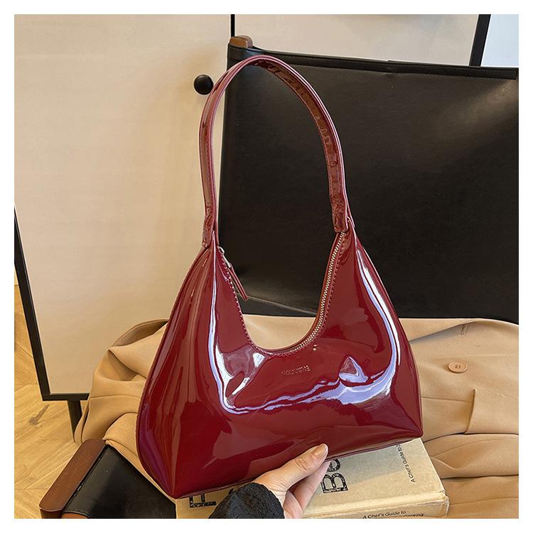 New women's bag, French niche patent leather bag.