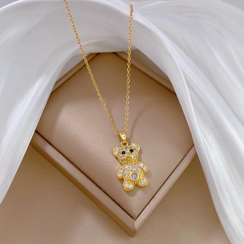Full Diamond Bear Light Luxury Temperament Full Diamond Necklace Women'S Versatile Collarbone Chain Titanium Steel Chain