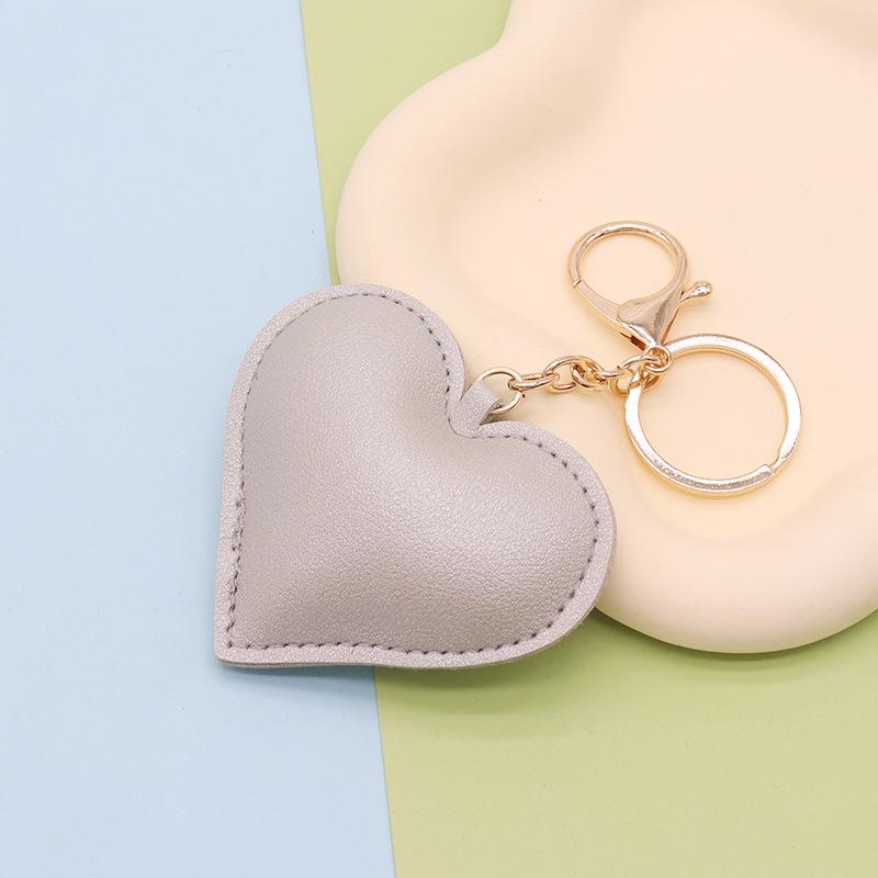 Heart-Shaped PU Leather Keychain - Stylish Accessory for Women's Bags and Car Interior Decor