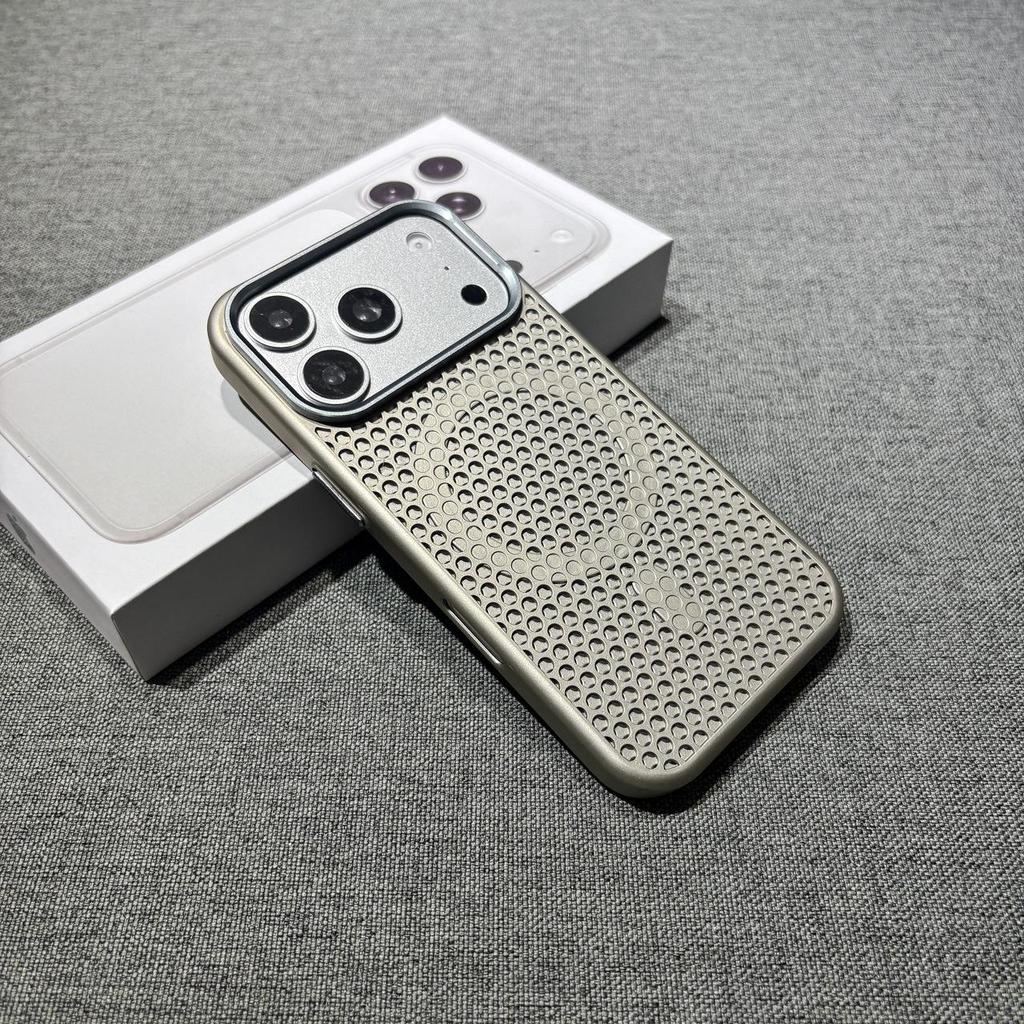 Honeycomb Heat Dissipation iPhone 16 Pro Max Magnetic Protective Case - Solid Color Hard Shell with Large Hole Design