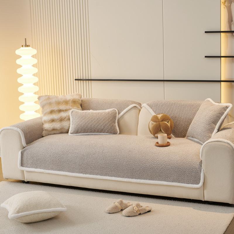 

Новый диванный коврик в стиле французского крема 2024 года Современный и минималистичный Универсальный для четырех сезонов Однотонный Противоскользящий Пыленепроницаемый Чехол для дивана 70x70cm 1pcs серый